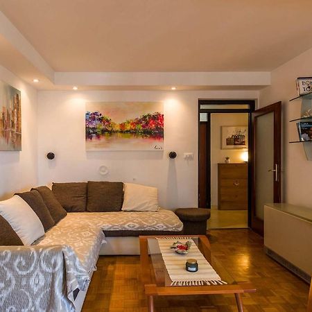 Apartment Many Pula Zewnętrze zdjęcie