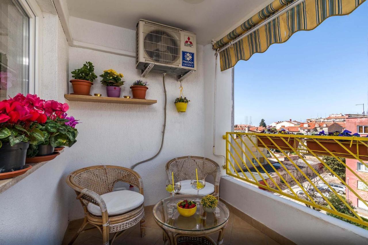 Apartment Many Pula Zewnętrze zdjęcie